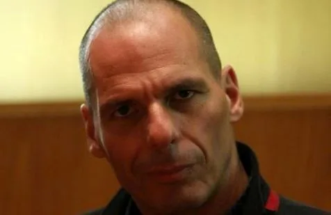 Γιατί ο Βαρουφάκης γράφει το Γιάνης με ένα «ν»; Δείτε την απάντηση του