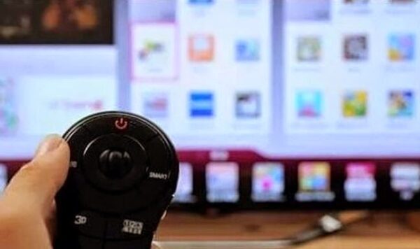 Προσοχή τι λέτε μπροστά στην «έξυπνη» τηλεόρασή σας! Σας «ακούει»…