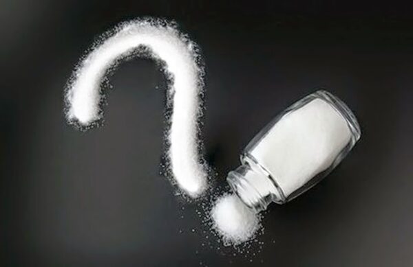 Οι κρυφοί κίνδυνοι του αλατιού στη διατροφή μας