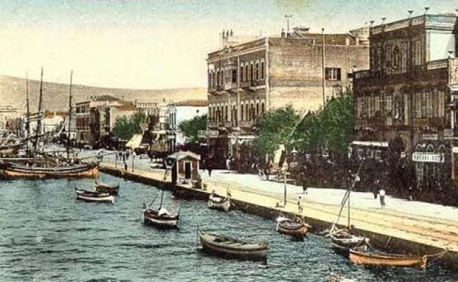 Η 13χρονη μαθήτρια από το Ναύπλιο που μαγεύει με την πένα της