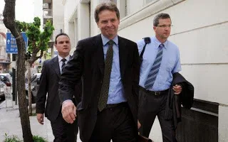 Θα μας πιουν το λίγο αίμα που μας απέμεινε. Δείτε πιο κάτω τα νέα 28 σκληρά μέτρα που ζητάνε