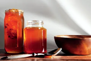 Eίναι αλλοιωμένο το ζαχαρωμένο μέλι;