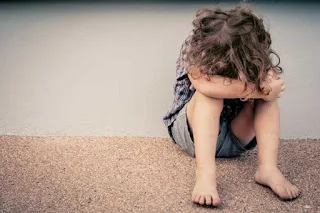 Παιδιά: Τα μεγαλύτερα θύματα της αξιακής  και οικονομικής κρίσης