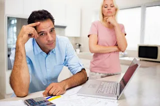 “Φουσκωμένα” εκκαθαριστικά φέρνουν του χρόνου οι νέες φορολογικές κλίμακες – Τί αλλάζει