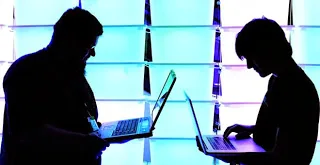 Τι χάνουμε στη ζωή μας με το να είμαστε συνεχώς online