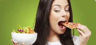 Σε περιόδους άγχους «πέφτεις με τα μούτρα» στο φαγητό; Μάθε πώς θα απαλλαγείς από αυτήν τη συνήθεια!