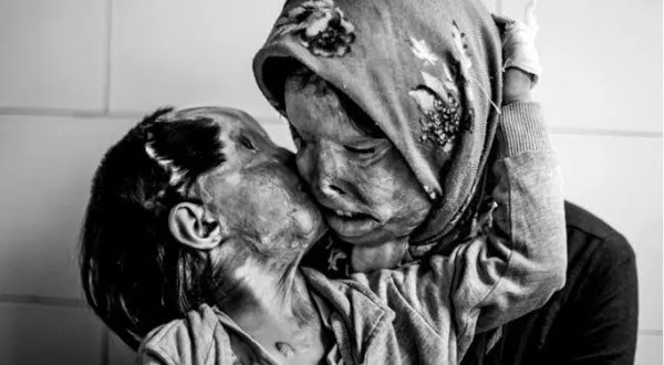 Η αγάπη του γονιού είναι μεγαλύτερη από οποιαδήποτε βία και τρόμο