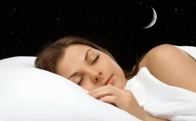 Παραμιλάτε στον ύπνο σας; Δείτε γιατί!