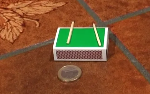 Το ήξερες αυτό το εντυπωσιακό κόλπο με σπίρτα και ένα κέρμα; [video]