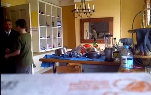 H αντίδραση ενός πατέρα όταν έμαθε ότι ο γιος του πέρασε στα μαθηματικά! [video]