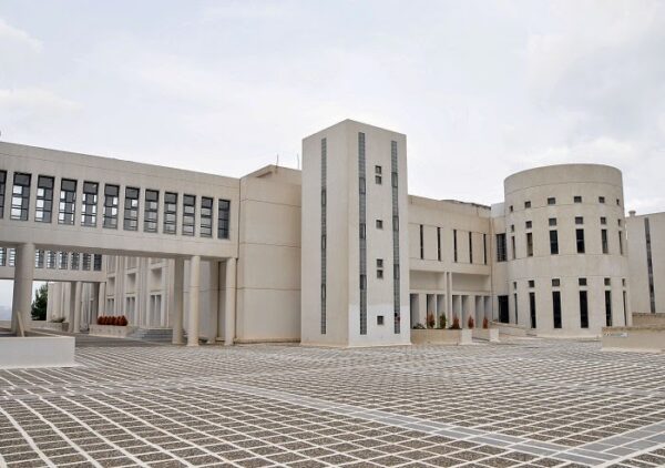 Γράφτηκε στο Πανεπιστήμιο Κρήτης πριν 30 χρόνια … και ξέχασε να αποφοιτήσει