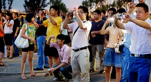 Όλη η Κίνα έρχεται διακοπές στην Ελλάδα! – 200% αύξηση στις αφίξεις Κινέζων τουριστών!