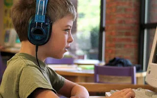 Τί να προσέχετε όταν τα παιδιά σας χρησιμοποιούν κινητά, tablets και υπολογιστές;