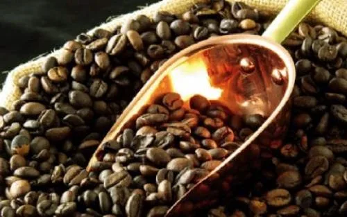 Δες ποιο είναι το είδος του καφέ που περιέχει την περισσότερη καφεΐνη