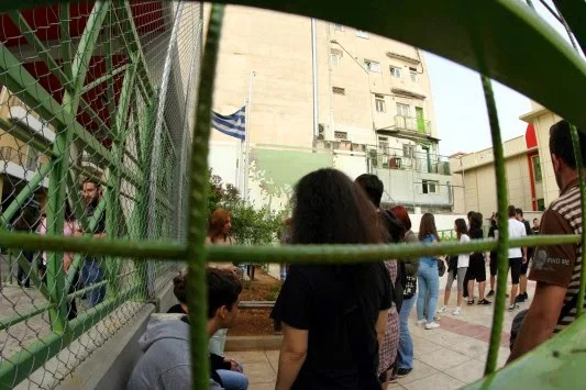 Ψυχρολουσία για τους γονείς η τράπεζα θεμάτων