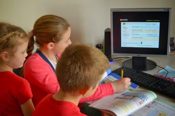 Το πρώτο δωρεάν διαδικτυακό Οικουμενικό Σχολείο για μαθητές του δημοτικού