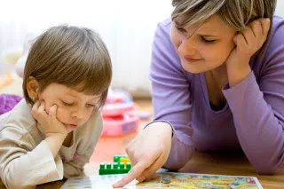 Επάγγελμα γονιός: μεγαλώνοντας ένα παιδί…