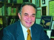 Ο Καθηγητής Γ. Πιπερόπουλος για το κείμενο της Επιτροπής Διαλόγου για την Παιδεία