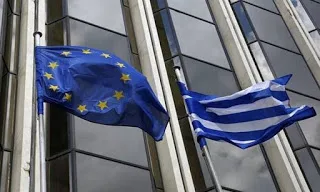 Έλληνες καθηγητές οικονομολόγοι λένε ΝΑΙ κι εξηγούν…