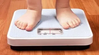 3 πράγματα που κάνουν παχύσαρκα τα παιδιά