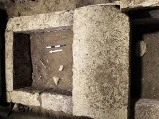ΣΥΓΚΛΟΝΙΣΤΙΚΕΣ ΑΠΟΚΑΛΥΨΕΙΣ: Δείτε φωτογραφίες από τον σκελετό που βρέθηκε στον τάφο της ΑΜΦΙΠΟΛΗΣ! [photos]