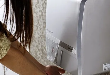 Δείτε γιατί πρέπει να προσέχεχτε τους στεγνωτήρες χεριών!