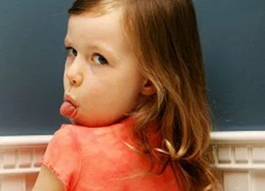 Πότε η κακή συμπεριφορά του παιδιού είναι δικαιολογημένη και πότε πρέπει να ανησυχήσετε;