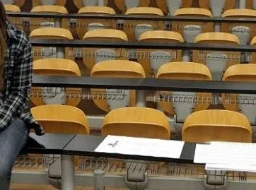 Ιδρύονται δύο τμήματα προπτυχιακών σπουδών τουρισμού σε Ρόδο και Ρέθυμνο