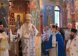 Μητροπολίτης Φθιώτιδας προς πολιτικούς: Προσευχηθείτε για να σωθεί η Ελλάδα…