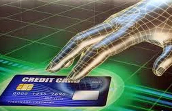 ΔίωξηςΟικονομικού Εγκλήματος: Τι πρέπει να προσέχετε στις διαδικτυακές σας αγορές;