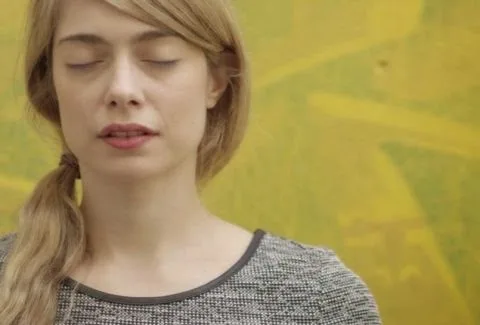 Το συγκλονιστικό video μιας Ελληνίδας για την Ευρώπη που ΠΡΕΠΕΙ να δείτε! [video]