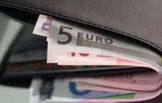 Πότε θα πληρωθούν οι συντάξεις Αυγούστου σε ΙΚΑ, ΟΑΕΕ, Δημόσιο, ΟΓΑ ,ΕΤΕΑ