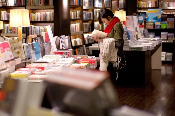 Το βιβλιοπωλείο που δεν κλείνει ποτέ [photos]