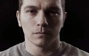 Κι όμως το 30% των ανθρώπων δεν μπορεί να δει αυτόν τον άνδρα – Δείτε το λόγο [video]