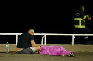 Γαλλία επίθεση – Δευτερόλεπτα μετά το μακελειό της Νίκαιας