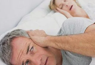 Δέκα τρόποι για την καταπολέμηση του ροχαλητού