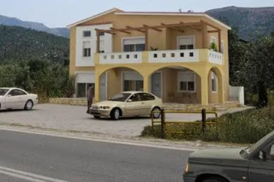 Ένας άντρας επέστρεψε σπίτι του από τη δουλειά. Αυτό που αντίκρισε ακόμα δε μπορεί να το πιστέψει…