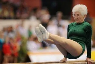 Δείτε την 86χρονη, που κάνει τις πιο ζηλευτές γυμναστικές επιδείξεις! [video]