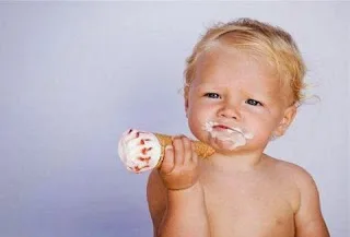 Γιατί το μυαλό μας παγώνει όταν τρώμε παγωτό;