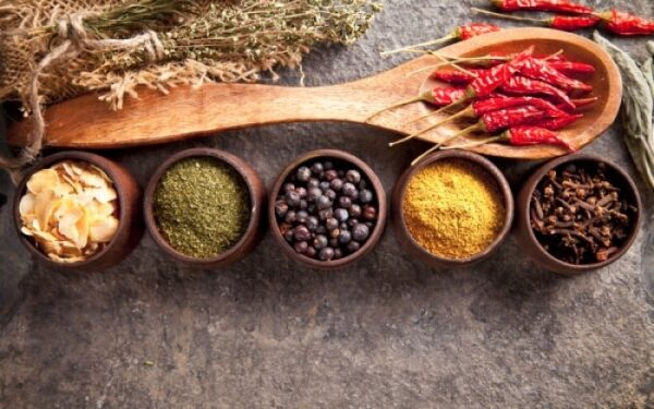 Αυτά είναι τα μπαχαρικά που σε αδυνατίζουν!