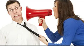 Αν μιλάτε δυνατά σταματήστε το τώρα