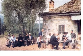 Πόσο πιο επίκαιρος μπορεί να είναι ο Άγιός μας, 23 χρόνια μετά; Δες την “κινητικότητα” των γειτόνων μας…