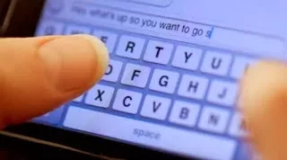 Στέλνετε μηνύματα με το κινητό τη νύχτα; Προσοχή!