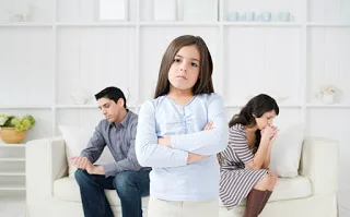 Λάθη που κάνουν οι χωρισμένοι γονείς