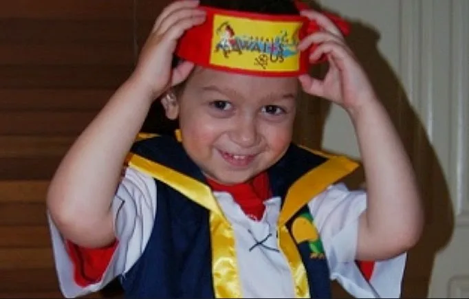 ΕΝΑ ΘΑΥΜΑ ΤΟΝ 15ΑΥΓΟΥΣΤΟ: Νίκησε τον σπάνιο Καρκίνο ο 5χρονος Λουκάς.