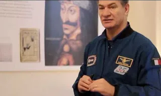 Δάσκαλος… αστροναύτης σε 2000 μαθητές