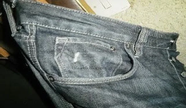 Γιατί όλα τα τζιν έχουν μία μικρή τσέπη;