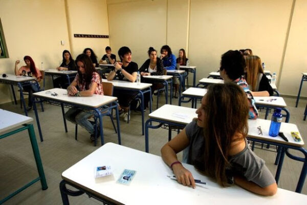 Πανελλήνιες 2015: Η Δίωξη Ηλεκτρονικού Εγκλήματος ‘μπαίνει’ στα σχολεία