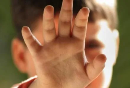 Γιατί οι έλληνες γονείς πρέπει να πάψουν να φοβούνται και να αρχίσουν να μιλούν