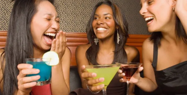 Τα πολλά ποτά μειώνουν τη γονιμότητα στις γυναίκες